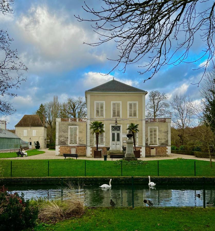 La Voulzie Appartement - Proche Centre Avec Parking Prive Provins Kültér fotó